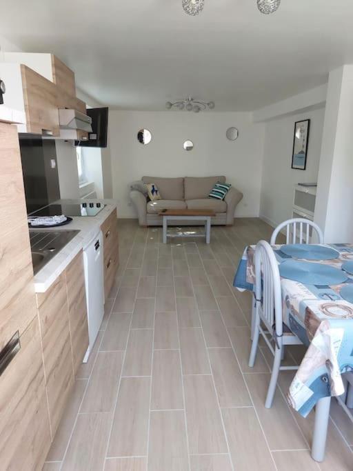T2 A Benodet Avec Jardin Chez Charlotte & Jose Apartman Kültér fotó